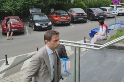 FOTO VIDEO Radu Cristian, un nou termen în dosarul DNA/ Ședința a început cu o suspendare UPDATE 3928e8a2 2b93 4d51 9675 6741f61aeee7