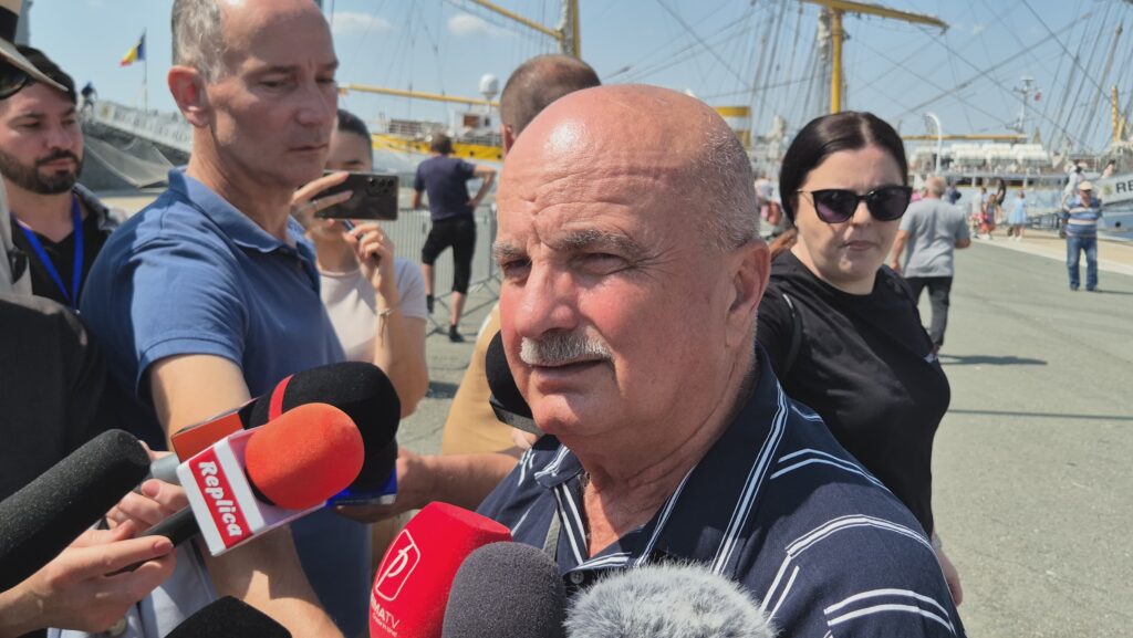 BREAKING Anchetă pe Fregata de pe care a dispărut un marinar! Mama lui Viorel Culea: „Mi-a zis că este în pericol” / Ce spun Forțele Navale UPDATE FOTO VIDEO 13 BREAKING Anchetă pe Fregata de pe care a dispărut un marinar! Mama lui Viorel Culea: „Mi-a zis că este în pericol” / Ce spun Forțele Navale UPDATE FOTO VIDEO 4d686f98 706e 4c2d 8661 d461bffa8dfb