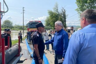 Predoiu, în zonele inundate din Covasna: „Cel mai important este că nu am avut pierderi de vieţi omeneşti” 502512903 1032921749018069 6251659939627540391 n