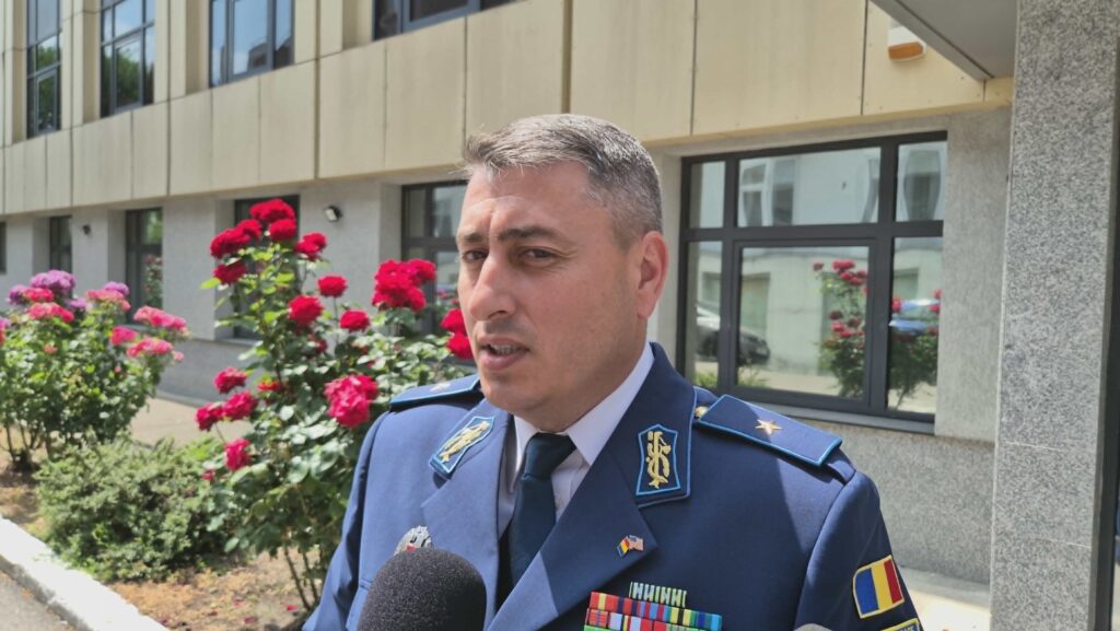 VIDEO DECLARAȚIE Generalul Nicolae Crețu de la Baza 57 Aeriană „Mihail Kogălniceanu” a fost audiat la Parchetul Militar pentru suspiciuni de fals intelectual UPDATE 3 VIDEO DECLARAȚIE Generalul Nicolae Crețu de la Baza 57 Aeriană „Mihail Kogălniceanu” a fost audiat la Parchetul Militar pentru suspiciuni de fals intelectual UPDATE 5a49f949 e590 47ec 905d e8b40c5c6be7