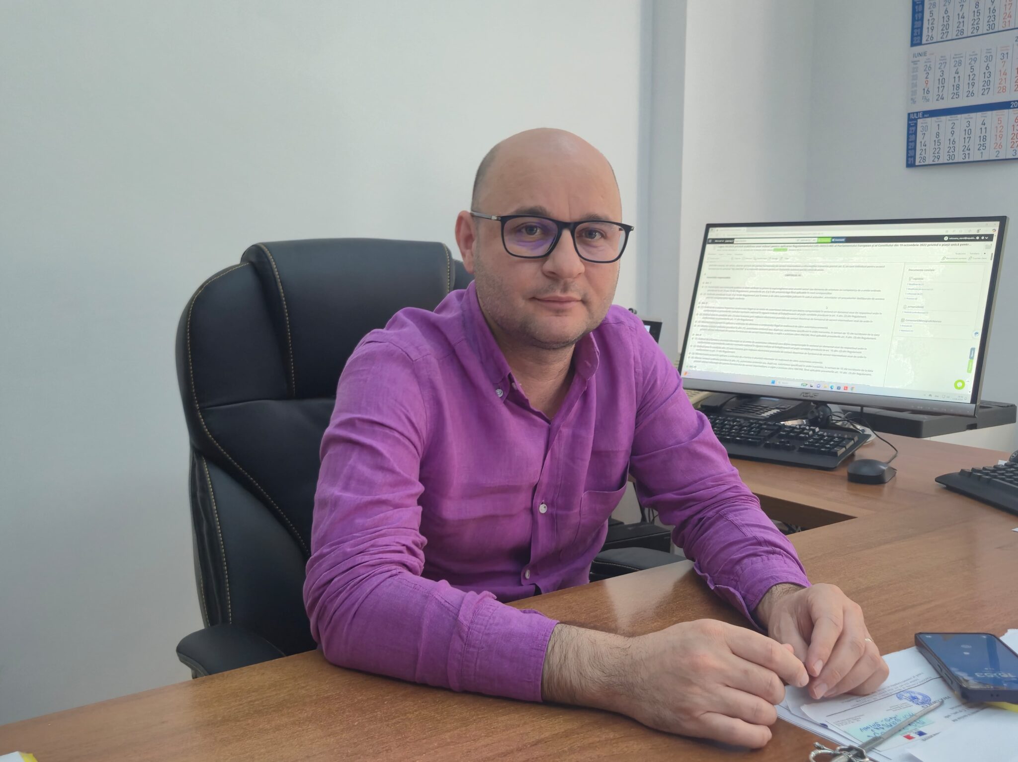 FOTO VIDEO Procurorul Viorel Teliceanu, despre deținătorul site-ului cu femei pozate pe ascuns: „Cercetările se efectuează față de autori necunoscuți” 5fa83724 a6df 46a0 9614 0df647719c81