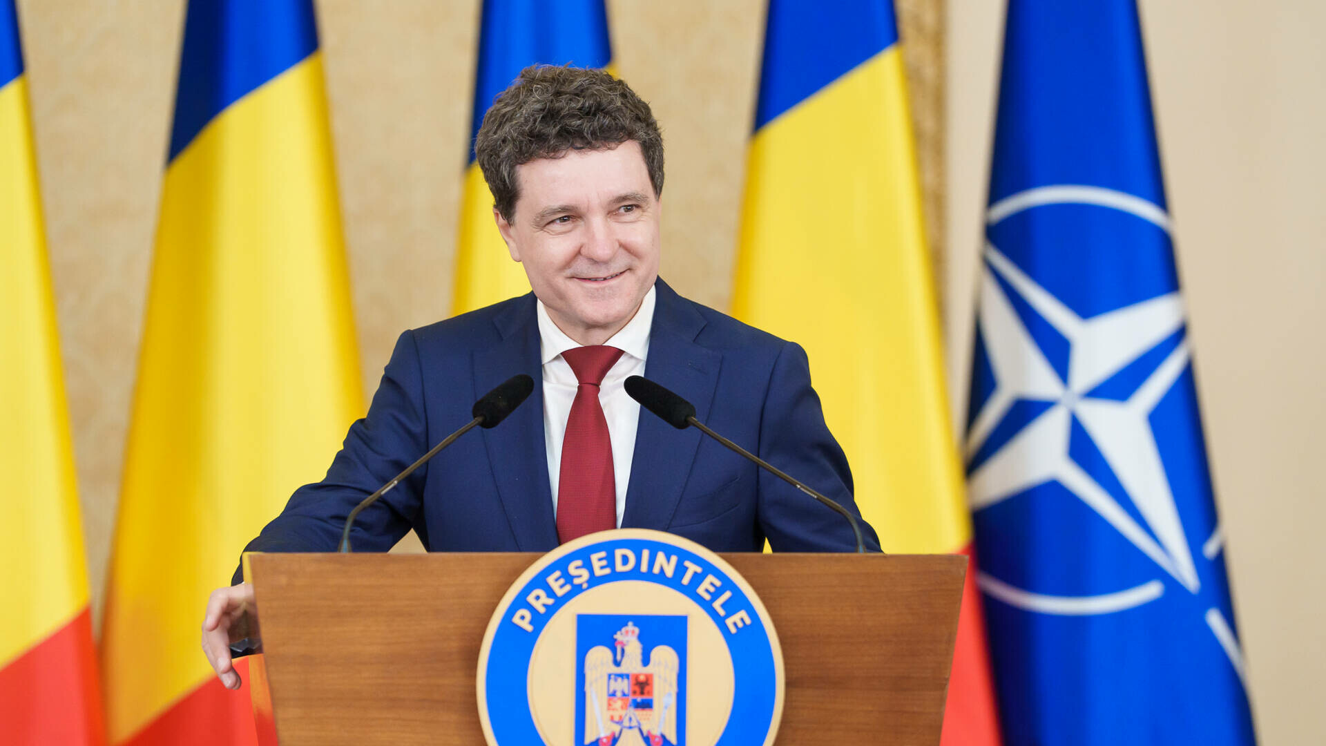 Nicușor Dan susține prima conferință de la Cotroceni: „Ne dorim ca luni să avem o primă schiță a programului de guvernare” 62549073