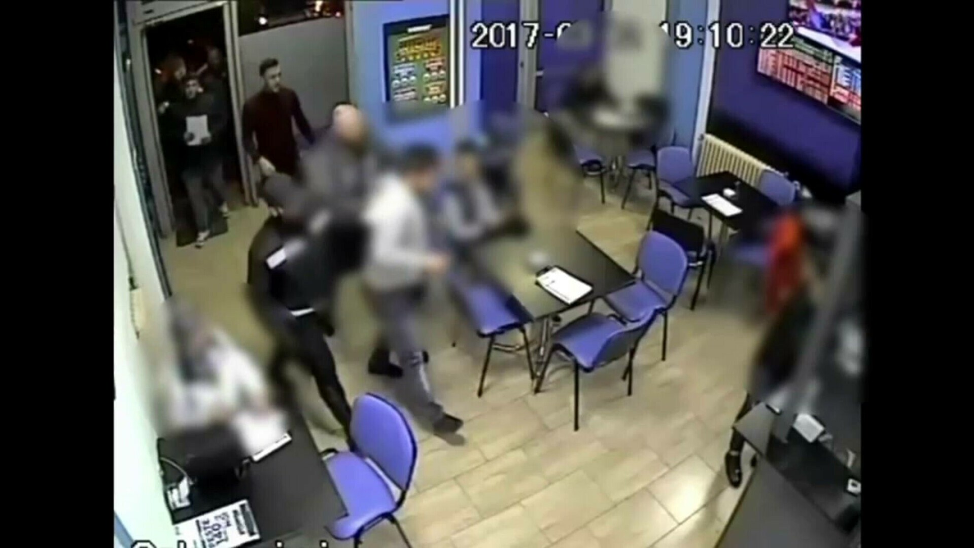 Percheziții DIICOT într-un dosar de șantaj cu agenții de pariuri. Surse: Sunt vizate clanurile „Sportivilor” și „Cămătarilor” 62554701