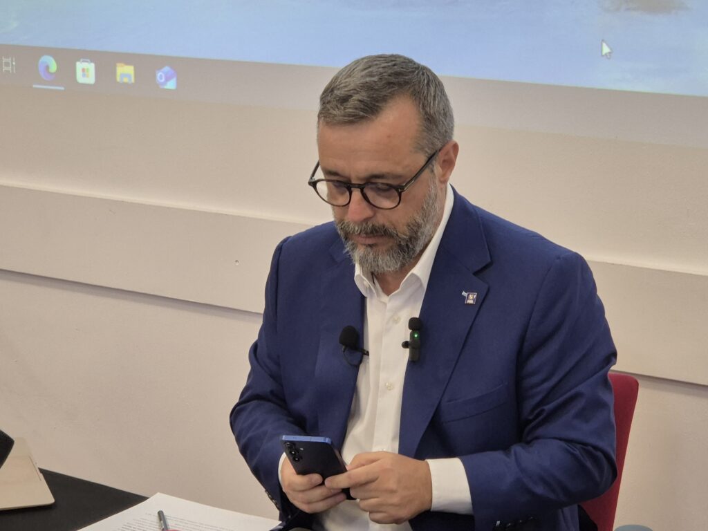 FOTO VIDEO Ionuț Rusu: „Mă gândesc să candidez pentru funcția de șef la organizația municipală a PNL Constanța” / Vicele dă replică la acuzațiile primarului Chițac LIVE TEXT 67b76435 2f0c 4a37 bc04 68e708e7eb27