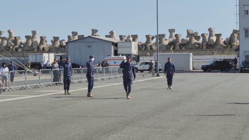 FOTO VIDEO Fregata „Regele Ferdinand” a revenit în portul militar Constanța după misiunea din Mediterană UPDATE 11 FOTO VIDEO Fregata „Regele Ferdinand” a revenit în portul militar Constanța după misiunea din Mediterană UPDATE 6c8e8326 1a51 4432 b915 60464c0de736