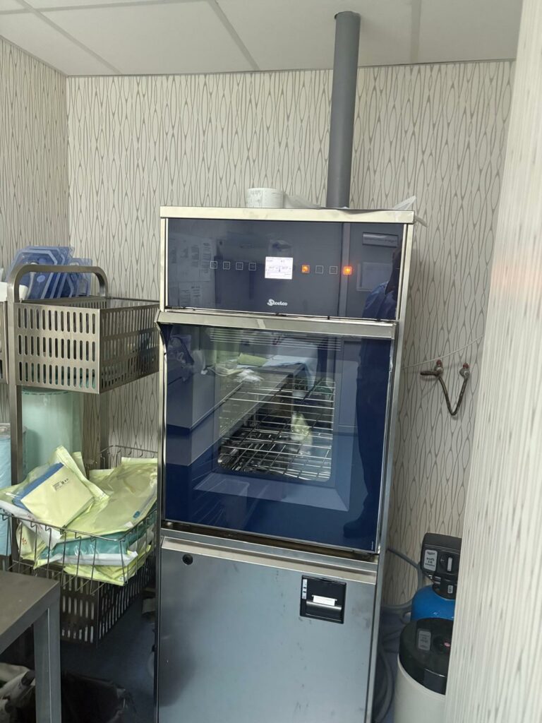 Blocul operator de chirurgie generală din cadrul Spitalul Județean Constanța a fost complet modernizat 3 Blocul operator de chirurgie generală din cadrul Spitalul Județean Constanța a fost complet modernizat 7d1b6ffb 2a77 4ed8 afc6 ed4697cacb47