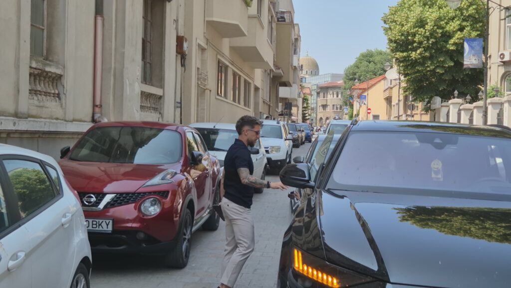 FOTO VIDEO Celebrul fotbalist Florinel Coman se căsătorește la Catedrala din Constanța/ ÎPS Teodosie oficiază ceremonia/ Este prezent și Gigi Becali UPDATE 13 FOTO VIDEO Celebrul fotbalist Florinel Coman se căsătorește la Catedrala din Constanța/ ÎPS Teodosie oficiază ceremonia/ Este prezent și Gigi Becali UPDATE 7e7f94c5 84ae 4e4d b149 fa881b5f1601