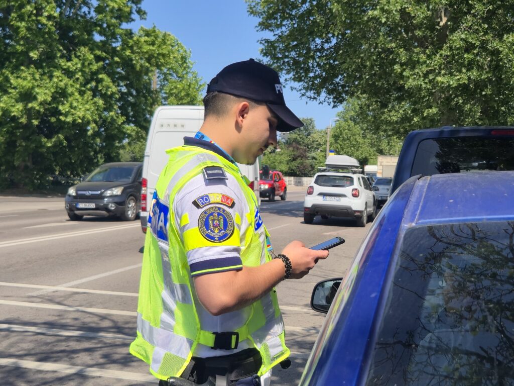 FOTO VIDEO Polițiștii constănțeni sporesc măsurile pe litoral în minivacanța de Rusalii 9 FOTO VIDEO Polițiștii constănțeni sporesc măsurile pe litoral în minivacanța de Rusalii 8d6df155 4c22 447c bd52 5046a8614e14