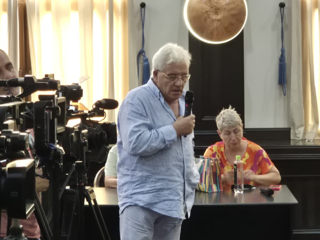 FOTO VIDEO Cristian Popescu Piedone deschide oficial Comandamentul Litoral 2025, la Constanța! Selly, prezent la conferință LIVE TEXT 11 FOTO VIDEO Cristian Popescu Piedone deschide oficial Comandamentul Litoral 2025, la Constanța! Selly, prezent la conferință LIVE TEXT 9c8f966c 169a 45ff 8c23 00256659bcb5