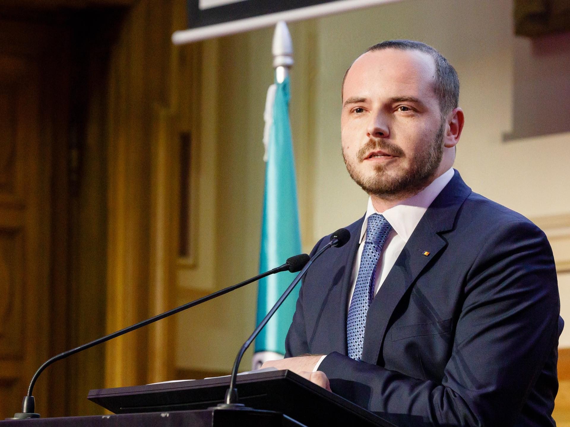 Ministrul Sănătății a trimis Corpul de control în teritoriu pentru a verifica situația concediilor medicale/ Un milion „par suspecte”! Alexandru Rogobete
