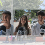 FOTO VIDEO Final de emoții pentru absolvenții clasei a VIII-a! Elevii din Constanța au ieșit optimiști de la proba de Matematică de la Evaluarea Națională Design fara titlu 58