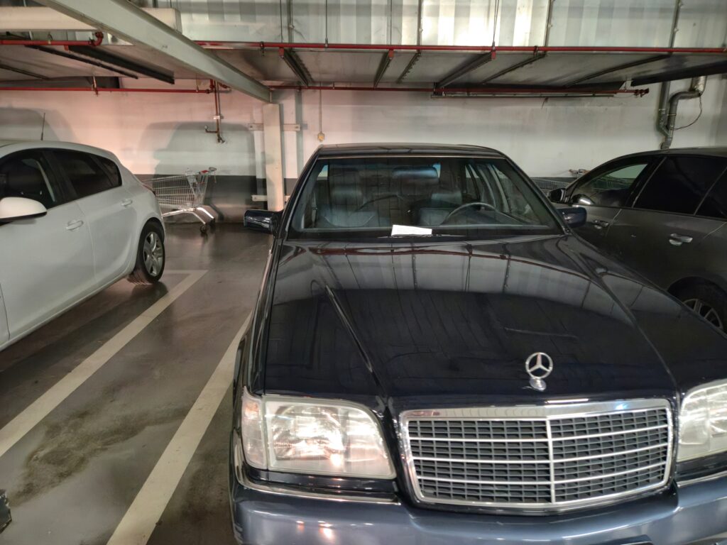 FOTO VIDEO Zeci de mașini au fost abandonate în parcarea subterană a mall-ului Vivo 17 FOTO VIDEO Zeci de mașini au fost abandonate în parcarea subterană a mall-ului Vivo Imagine WhatsApp 2025 06 10 la 13.45.11 8128b591 1
