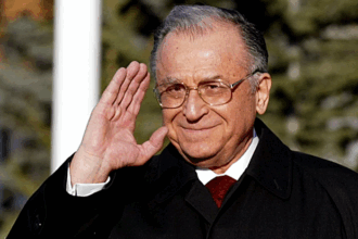 Spitalul ”Agrippa Ionescu”: Starea lui Ion Iliescu se menţine la fel de gravă, cu afectarea severă a funcţiei respiratorii şi persistenţa disfuncţiilor multiple de organe Ion Iliescu