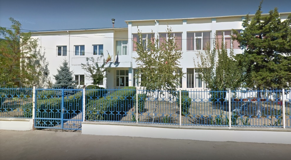 Directorul Școlii Gimnaziale Nr. 1 Mangalia, unde o elevă a fost găsită drogată și inconștientă în baie, a demisionat Scoala Nr1 Mangalia