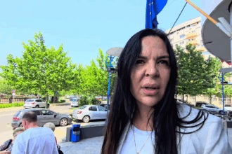 VIDEO Mirela Matichescu, deputat și inculpat, prezentă la ÎCCJ. A fost luată la rost de protestatarul Marian Ceaușeșcu Screenshot 2025 06 18 161535