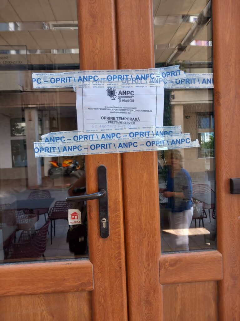 FOTO VIDEO Frigidere cu mucegai și mizerie în subsol: OPC a închis Tomis Pub din Piața Ovidiu 4 FOTO VIDEO Frigidere cu mucegai și mizerie în subsol: OPC a închis Tomis Pub din Piața Ovidiu WhatsApp Image 2025 06 03 at 19.07.52 2