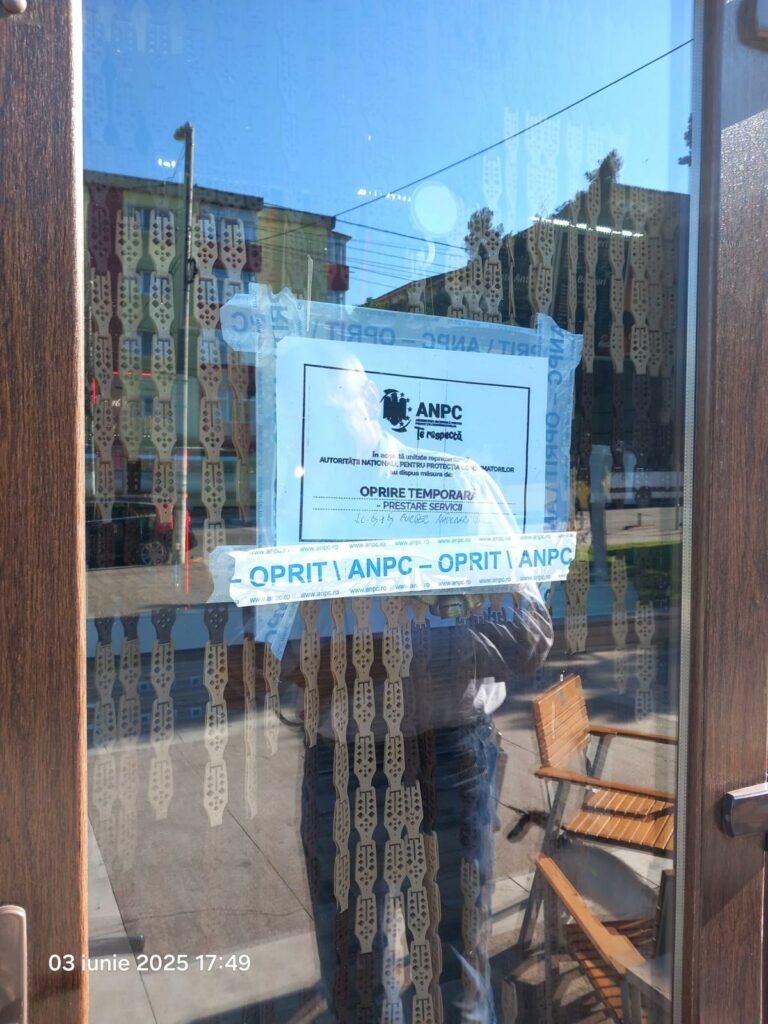FOTO Restaurant din Năvodari, propus pentru închidere definitivă de OPC: produse expirate, murdărie masivă și alte nereguli 11 FOTO Restaurant din Năvodari, propus pentru închidere definitivă de OPC: produse expirate, murdărie masivă și alte nereguli WhatsApp Image 2025 06 03 at 19.25.40 5