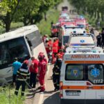 FOTO VIDEO Plan Roșu de Intervenție: Accident cu 12 persoane implicate/ Un autocar s-a răsturnat UPDATE WhatsApp Image 2025 06 04 at 14.26.40