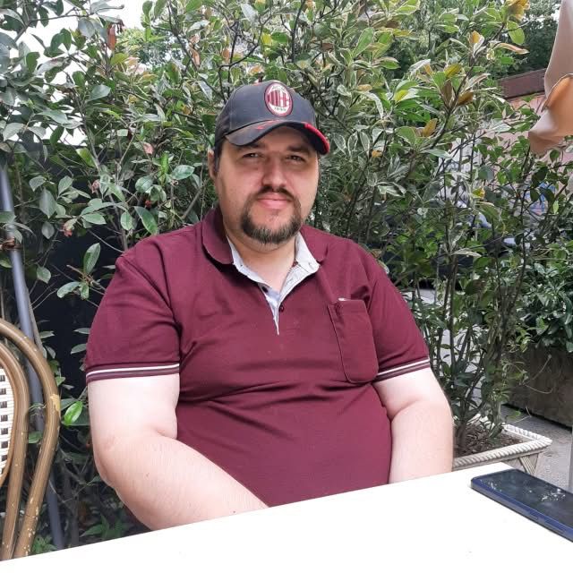 EXCLUSIV Constănțeanul care a creat iadul online: mii de femei pozate pe ascuns, discuții despre fiice minore și violență intimă / Îl numea pe Gheorghe Dincă EROU / FOTO VIDEO 2 EXCLUSIV Constănțeanul care a creat iadul online: mii de femei pozate pe ascuns, discuții despre fiice minore și violență intimă / Îl numea pe Gheorghe Dincă EROU / FOTO VIDEO WhatsApp Image 2025 06 10 at 06.50.08