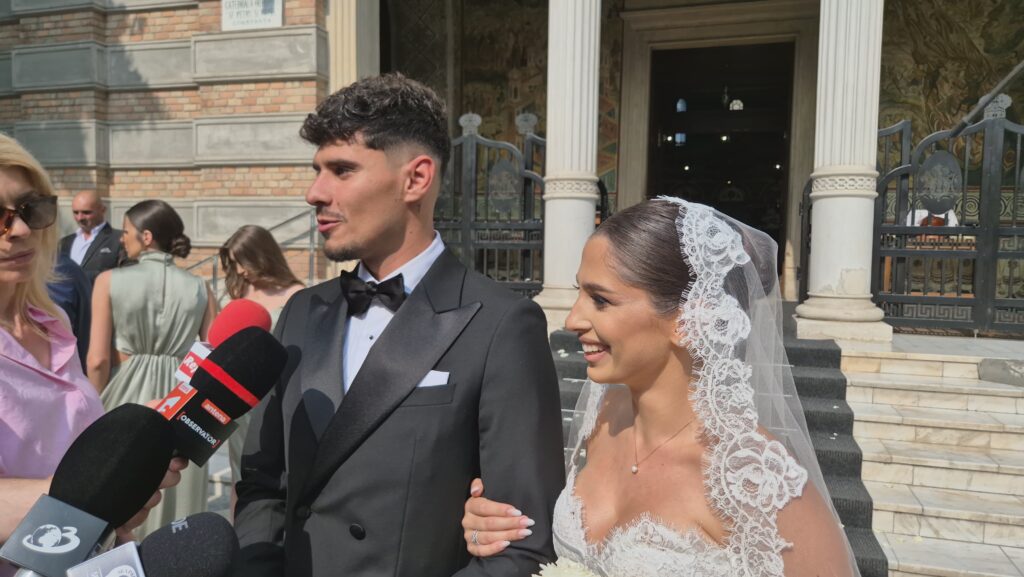FOTO VIDEO Celebrul fotbalist Florinel Coman se căsătorește la Catedrala din Constanța/ ÎPS Teodosie oficiază ceremonia/ Este prezent și Gigi Becali UPDATE 45 FOTO VIDEO Celebrul fotbalist Florinel Coman se căsătorește la Catedrala din Constanța/ ÎPS Teodosie oficiază ceremonia/ Este prezent și Gigi Becali UPDATE WhatsApp Image 2025 06 12 at 16.48.36 1