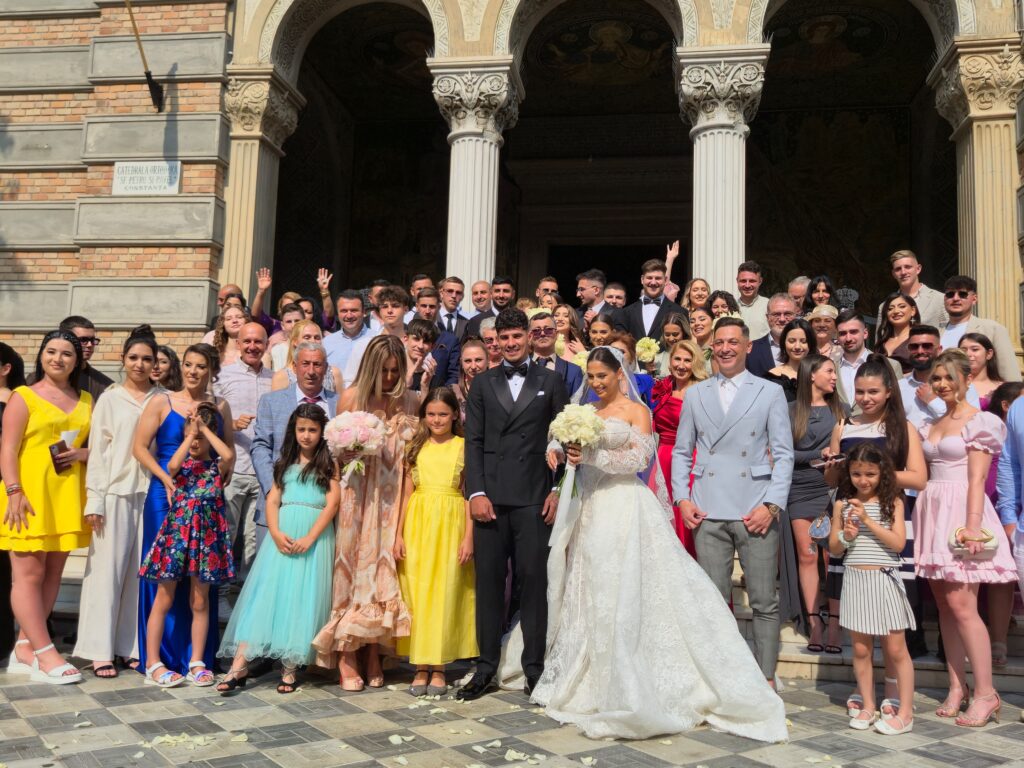 FOTO VIDEO Celebrul fotbalist Florinel Coman se căsătorește la Catedrala din Constanța/ ÎPS Teodosie oficiază ceremonia/ Este prezent și Gigi Becali UPDATE 42 FOTO VIDEO Celebrul fotbalist Florinel Coman se căsătorește la Catedrala din Constanța/ ÎPS Teodosie oficiază ceremonia/ Este prezent și Gigi Becali UPDATE WhatsApp Image 2025 06 12 at 16.48.38 1