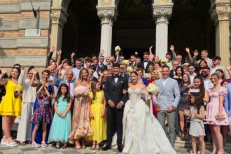 VIDEO Au spus DA în fața lui Dumnezeu! Declarații EMOȚIONANTE ale mirilor, Florinel Coman și Ioana, dar și ale nașului, Rădoi WhatsApp Image 2025 06 12 at 16.48.39 1