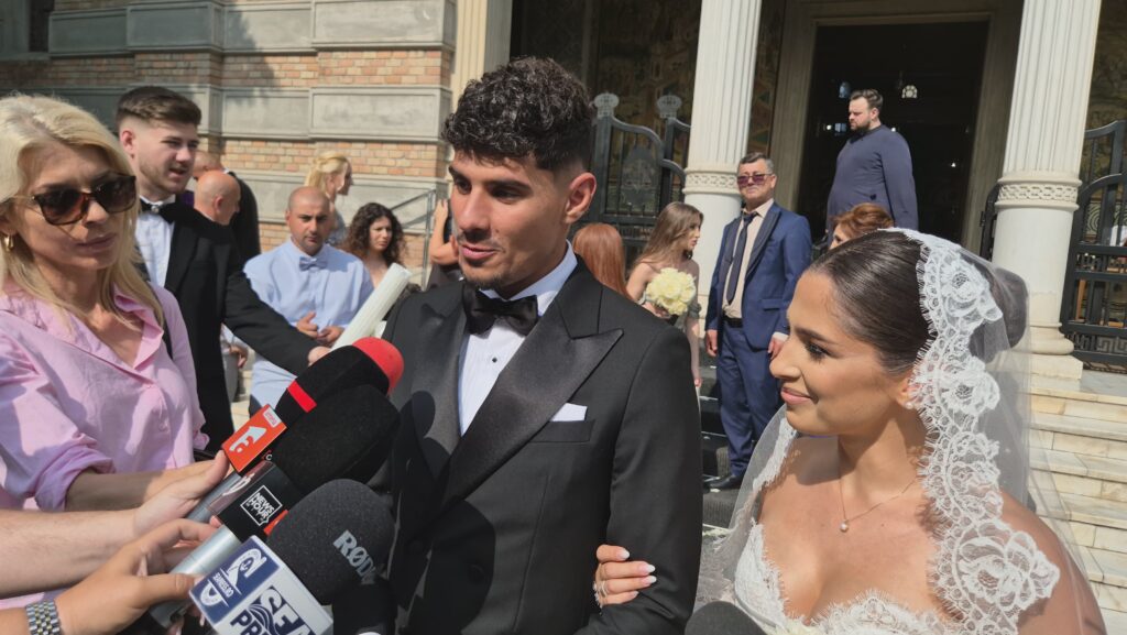 FOTO VIDEO Celebrul fotbalist Florinel Coman se căsătorește la Catedrala din Constanța/ ÎPS Teodosie oficiază ceremonia/ Este prezent și Gigi Becali UPDATE 35 FOTO VIDEO Celebrul fotbalist Florinel Coman se căsătorește la Catedrala din Constanța/ ÎPS Teodosie oficiază ceremonia/ Este prezent și Gigi Becali UPDATE WhatsApp Image 2025 06 12 at 16.48.48