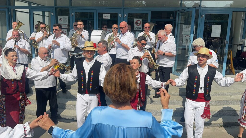 FOTO VIDEO Delfinariul din Constanța s-a deschis oficial. Președintele CJC, Florin Mitroi: a fost o muncă titanică 11 FOTO VIDEO Delfinariul din Constanța s-a deschis oficial. Președintele CJC, Florin Mitroi: a fost o muncă titanică WhatsApp Image 2025 06 14 at 10.13.21