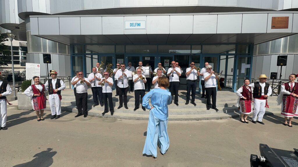 FOTO VIDEO Delfinariul din Constanța s-a deschis oficial. Președintele CJC, Florin Mitroi: a fost o muncă titanică 17 FOTO VIDEO Delfinariul din Constanța s-a deschis oficial. Președintele CJC, Florin Mitroi: a fost o muncă titanică WhatsApp Image 2025 06 14 at 10.13.55 1