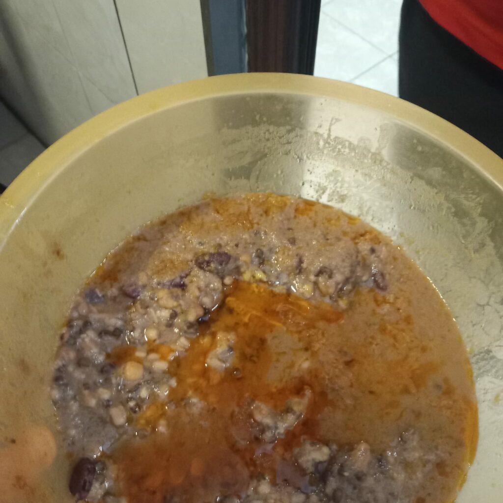 FOTO VIDEO Grăsime, murdărie și colac de WC pe cuptor: Restaurantul indian Ganesha din Constanța, închis de OPC 18 FOTO VIDEO Grăsime, murdărie și colac de WC pe cuptor: Restaurantul indian Ganesha din Constanța, închis de OPC WhatsApp Image 2025 06 14 at 11.47.15 2