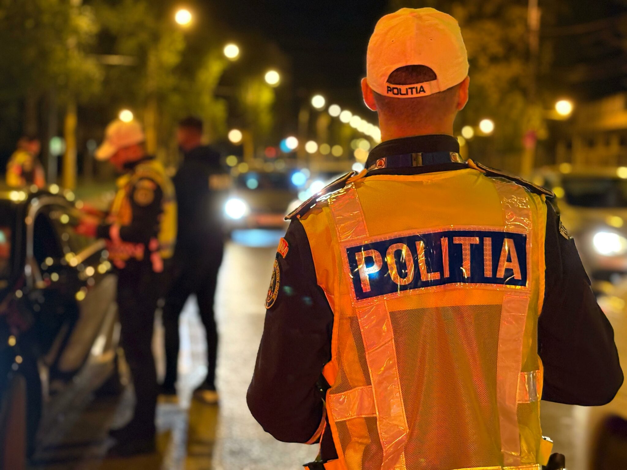Acțiunea „Blocada” în municipiul Mangalia: A curs cu amenzi / Adolescent de 16 ani, urmărit și prins la volan de polițiști în Pecineaga WhatsApp Image 2025 06 15 at 14.42.44