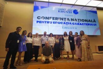 FOTO „Caractere puternice, școli sigure”, proiectul pilot care își propune să formeze elevii din ciclul primar WhatsApp Image 2025 06 15 at 15.54.08