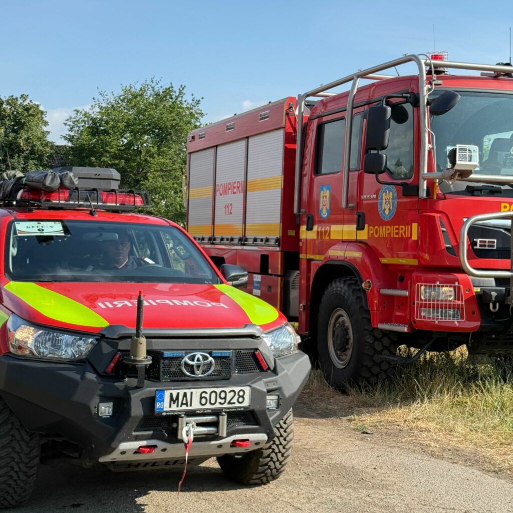 FOTO VIDEO Zeci de pompieri români trimiși în Franța, într-un program de pre-poziționare în cazul incendiilor de pădure 4 FOTO VIDEO Zeci de pompieri români trimiși în Franța, într-un program de pre-poziționare în cazul incendiilor de pădure WhatsApp Image 2025 06 28 at 12.06.48
