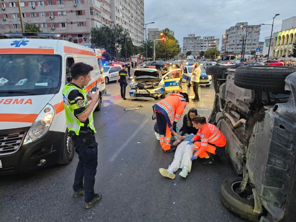 FOTO VIDEO Accident GRAV, cu VICTIMĂ și cu o mașină de Poliție implicată la Casa de Cultură Constanța UPDATE 9 FOTO VIDEO Accident GRAV, cu VICTIMĂ și cu o mașină de Poliție implicată la Casa de Cultură Constanța UPDATE WhatsApp Image 2025 06 28 at 21.19.50