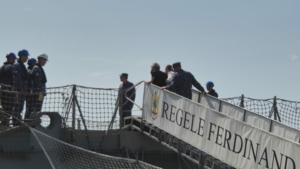BREAKING Anchetă pe Fregata de pe care a dispărut un marinar! Mama lui Viorel Culea: „Mi-a zis că este în pericol” / Ce spun Forțele Navale UPDATE FOTO VIDEO 8 BREAKING Anchetă pe Fregata de pe care a dispărut un marinar! Mama lui Viorel Culea: „Mi-a zis că este în pericol” / Ce spun Forțele Navale UPDATE FOTO VIDEO aee6ee42 5786 4da3 bdc8 9c2b9655ed31