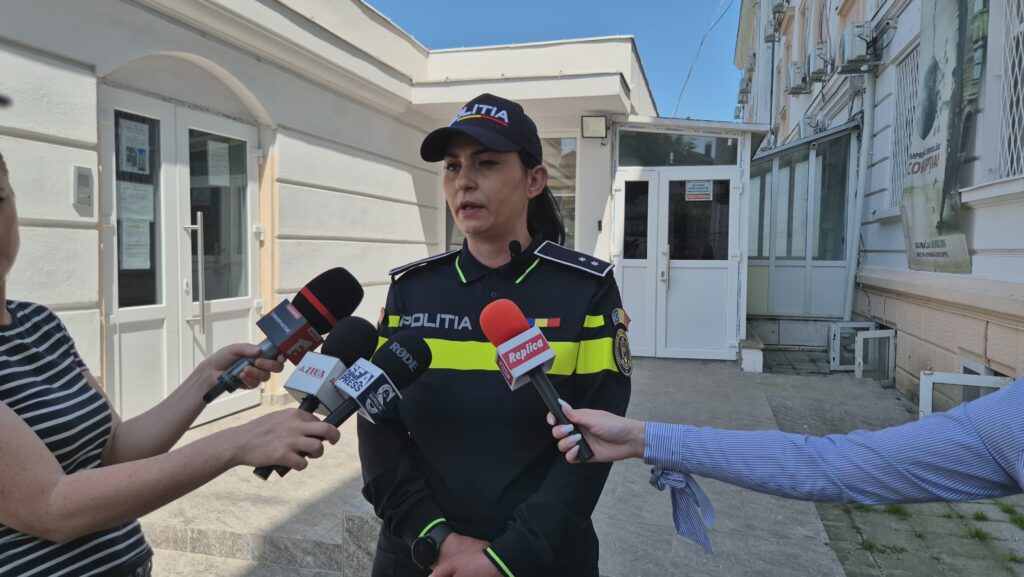 FOTO VIDEO Ce spune IPJ Constanța despre minora de 14 ani găsită inconștientă în baia școlii după ce a consumat droguri 2 FOTO VIDEO Ce spune IPJ Constanța despre minora de 14 ani găsită inconștientă în baia școlii după ce a consumat droguri b38079f2 c8f0 4339 9a14 a50505d14d2b