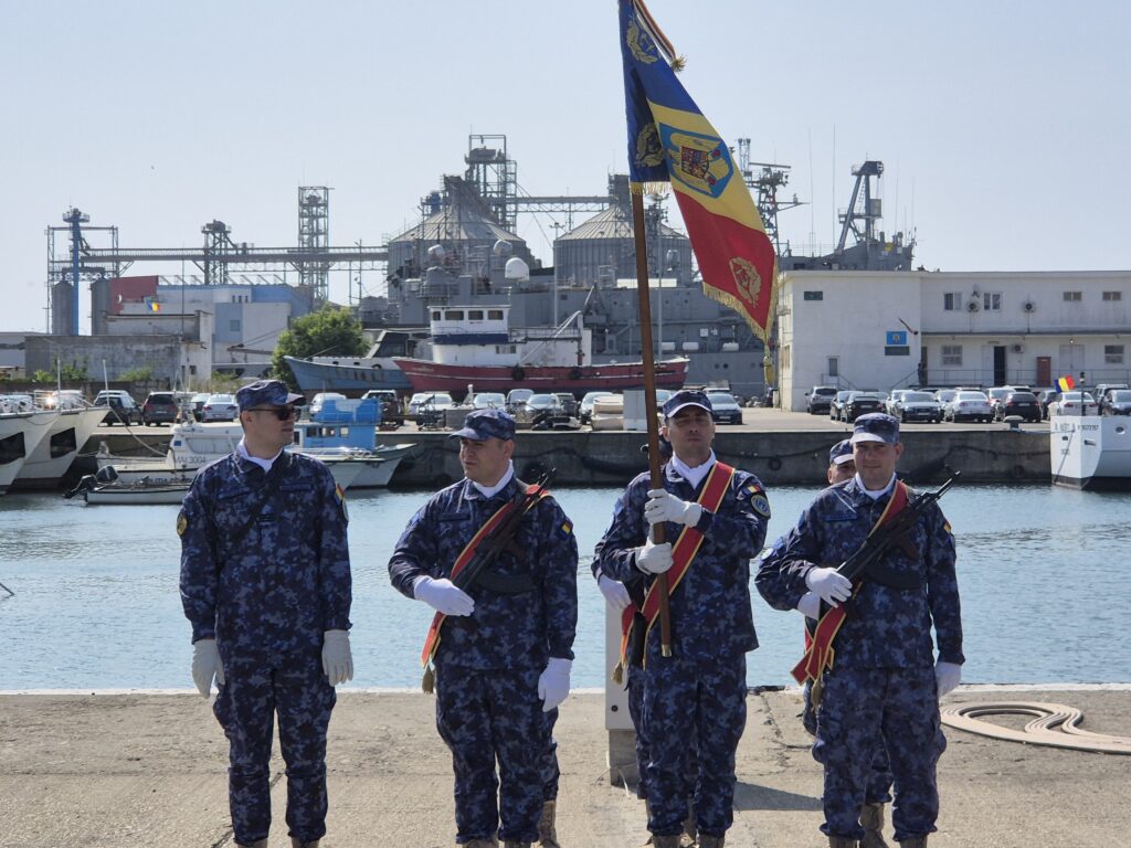 FOTO VIDEO Fregata „Regele Ferdinand” a revenit în portul militar Constanța după misiunea din Mediterană UPDATE 7 FOTO VIDEO Fregata „Regele Ferdinand” a revenit în portul militar Constanța după misiunea din Mediterană UPDATE b72ee5a9 11dd 4ca0 bee8 c9437bf5ca1d