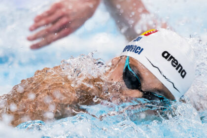 David Popovici, la CE U23: Medalie de aur şi un nou record european la 100 m liber c2g9ZGI2NThlOGRmMjI3N2RkYTNmYWVmZjI3NzczN2U2M2Y.thumb