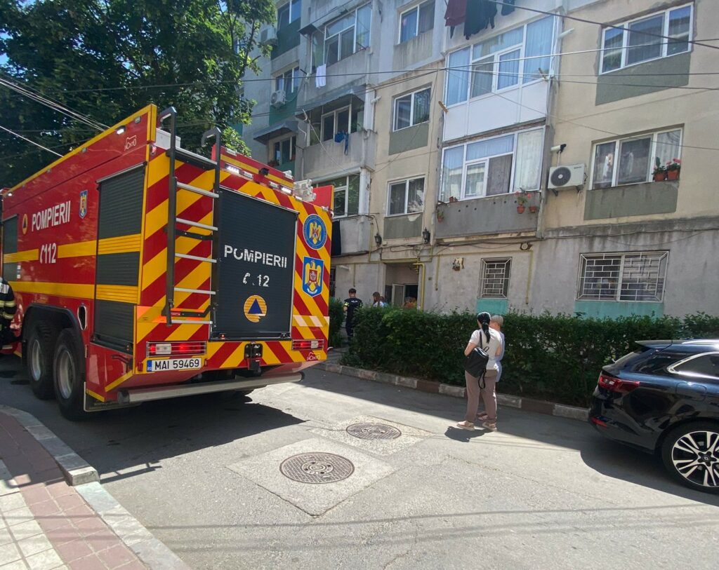 FOTO VIDEO Cum s-au deplasat pompierii DEGEABA în Năvodari pentru o oală cu mâncare UPDATE 2 FOTO VIDEO Cum s-au deplasat pompierii DEGEABA în Năvodari pentru o oală cu mâncare UPDATE c6fe795b 7ef4 4e57 89f8 2e71676e0472