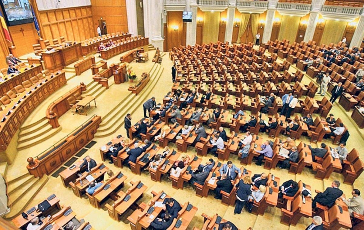 Zece parlamentari de la SOS și POT au trecut la PSD. Social democrații au acum mai mulți senatori și deputați decât PNL și USR la un loc camera deputatilor
