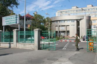Control judiciar pentru şeful Secţiei de neurochirurgie de la Spitalul Militar din Capitală şi pentru alţi doi medici, toţi cu grad de colonel carol davila