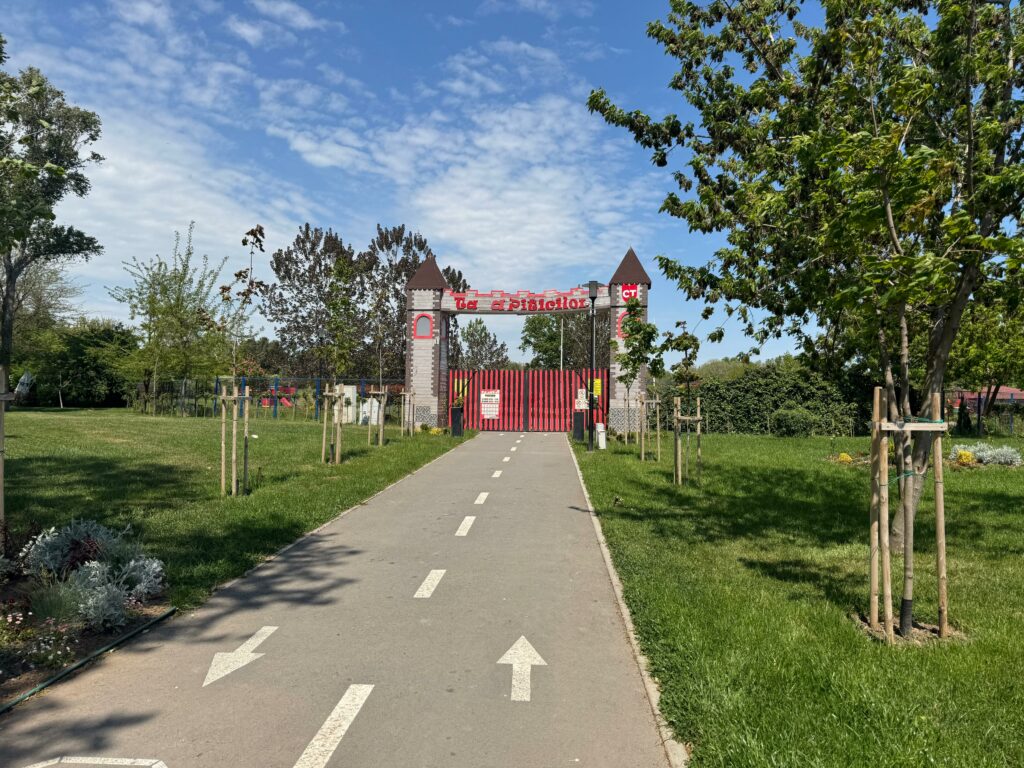 FOTO În sfârșit! Parcul „Țara Piticilor” din Constanța va fi reabilitat. A fost emis certificatul de urbanism cdd90c07 5c97 41c5 bcc0 7e576f8df2ae