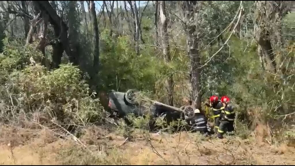 FOTO VIDEO Șocant! O femeie a fost MUTILATĂ într-un accident teribil în Tulcea 4 FOTO VIDEO Șocant! O femeie a fost MUTILATĂ într-un accident teribil în Tulcea cover 5 1