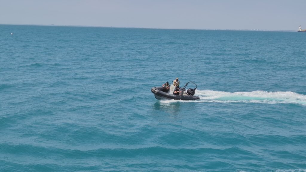 FOTO VIDEO Forțele Navale Române, spectacol în Marea Neagră: exercițiu anti-terorist impresionant UPDATE 30 FOTO VIDEO Forțele Navale Române, spectacol în Marea Neagră: exercițiu anti-terorist impresionant UPDATE d2c77b8c 566c 4523 98f7 27fe67d236b5