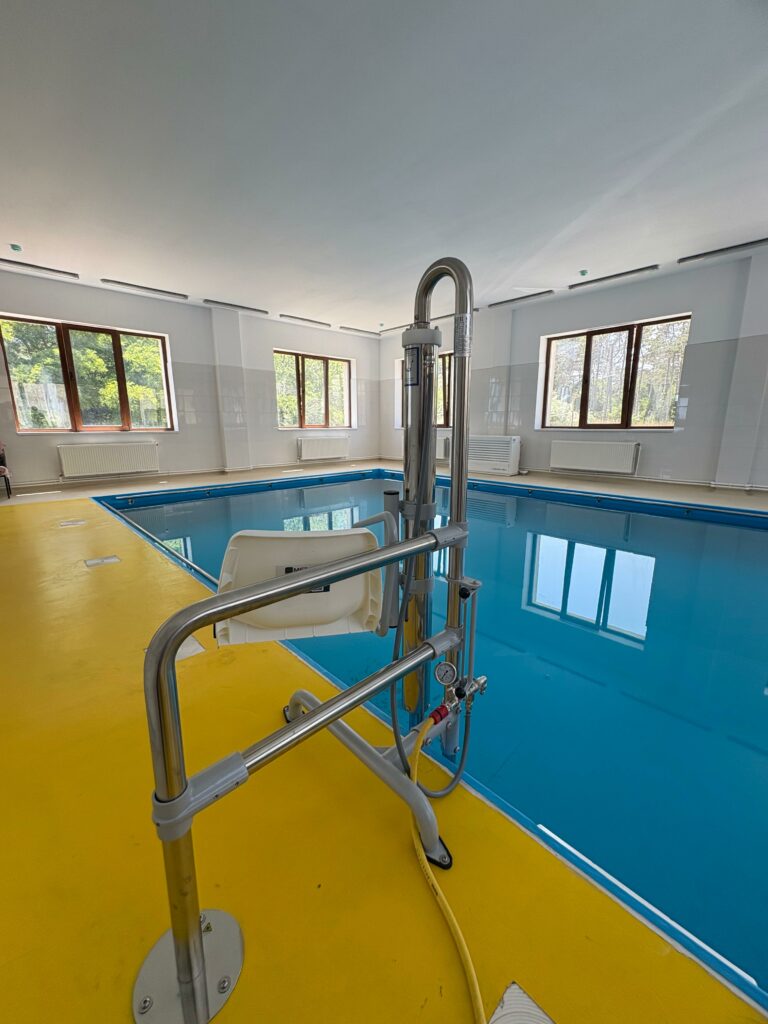 Bazinele de tratament hidrokinetoterapeutic de la Eforie Sud, din nou funcționale! 3 Bazinele de tratament hidrokinetoterapeutic de la Eforie Sud, din nou funcționale! da98eef4 6052 4636 b2fc e318a6664133