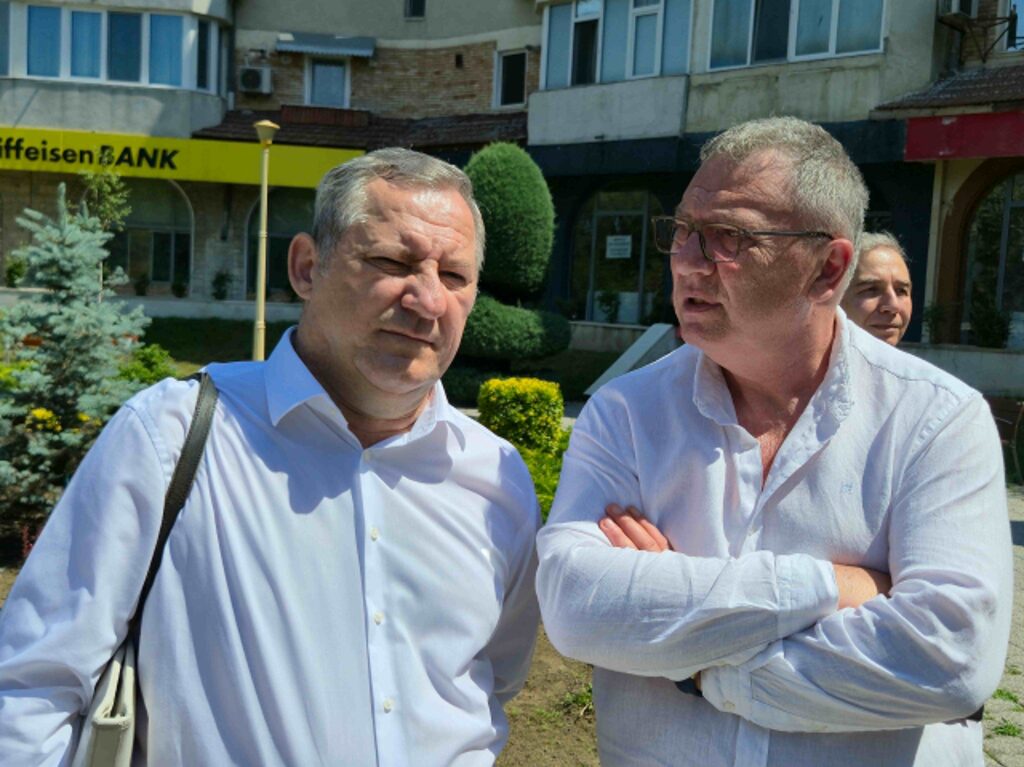 FOTO VIDEO Clubul Rotary Cetatea Tomis și Clubul Rotary Pontus Euxin dezvelesc totemului Rotary și instalează Simbolului Păcii 9 FOTO VIDEO Clubul Rotary Cetatea Tomis și Clubul Rotary Pontus Euxin dezvelesc totemului Rotary și instalează Simbolului Păcii f14c4c2b 03a3 45db 946b 4c740af9a5c2