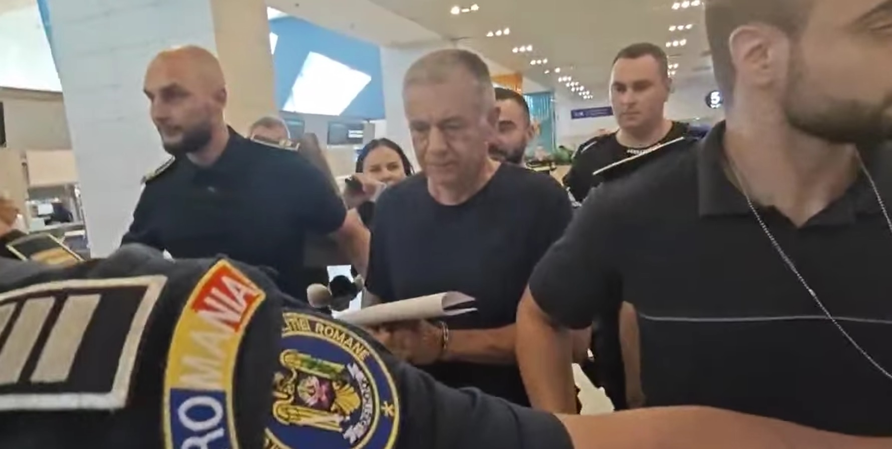 VIDEO Ionuț Costea, cumnatul lui Mircea Geoană, a fost adus în România/ Are de executat ani grei de închisoare UPDATE ionut costea