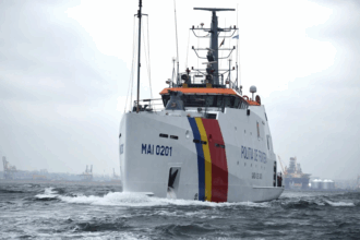 Captură ilegală în Marea Neagră: Zeci de calcani și rechini, găsiți la bordul unei nave bulgărești, în apropierea Constanței / Cazul a ajuns pe mâna judecătorilor nava OPV MAI 0201