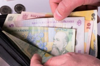 Noi scumpiri în România, din 1 iulie 2025: Pe ce facturi, produse și servicii vom plăti mai mult și cu cât cresc prețurile noi scumpiri in romania din 1 iulie 2025 pe ce facturi produse si servicii vom plati mai mult si cu cat cresc preturile 979275