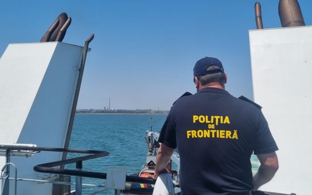 Captură ilegală în Marea Neagră: Zeci de calcani și rechini, găsiți la bordul unei nave bulgărești, în apropierea Constanței / Cazul a ajuns pe mâna judecătorilor 2 Captură ilegală în Marea Neagră: Zeci de calcani și rechini, găsiți la bordul unei nave bulgărești, în apropierea Constanței / Cazul a ajuns pe mâna judecătorilor politia de frontiera 1 640x400 1